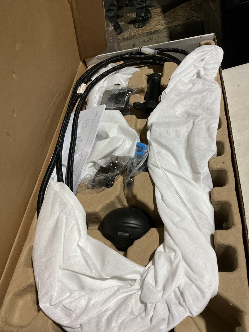 Condition photo showing Good Condition for Delta Nicoli Brushed Gold Kitchen Faucet with Pull Down Sprayer, Modern Single Hole Kitchen Sink Faucet, Single Handle, Champagne Bronze 19867LF-CZ