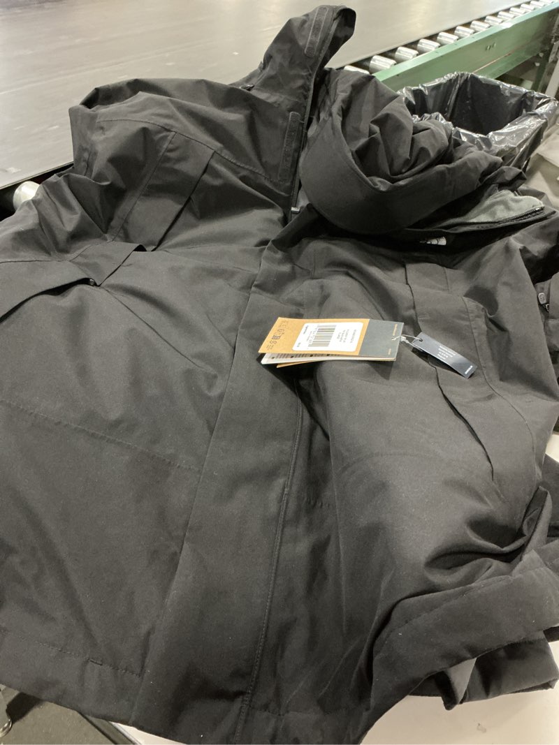 Condition photo showing New/Like New for THE NORTH FACE Men's Clement Triclimate Jacket | Heatseeker Insulation & Water Repellent Finish, Helmet Compatible Hood X-Large Tnf Black/Asphalt Grey-npf