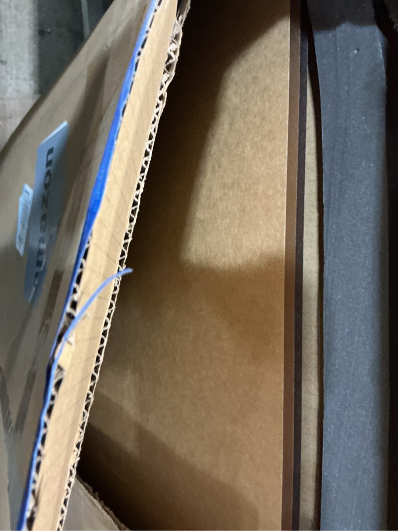 Condition photo showing Good Condition for VEVOR Plexiglass Acrylic Sheet, 2-Pack Plastic Sheets, 24 x 36 Inch 1/4 Inch Thick Clear Plastic Cast Transparent Glass for Crafting Projects, Replacement Picture Frame Glass, DIY Display, Easy to Cut