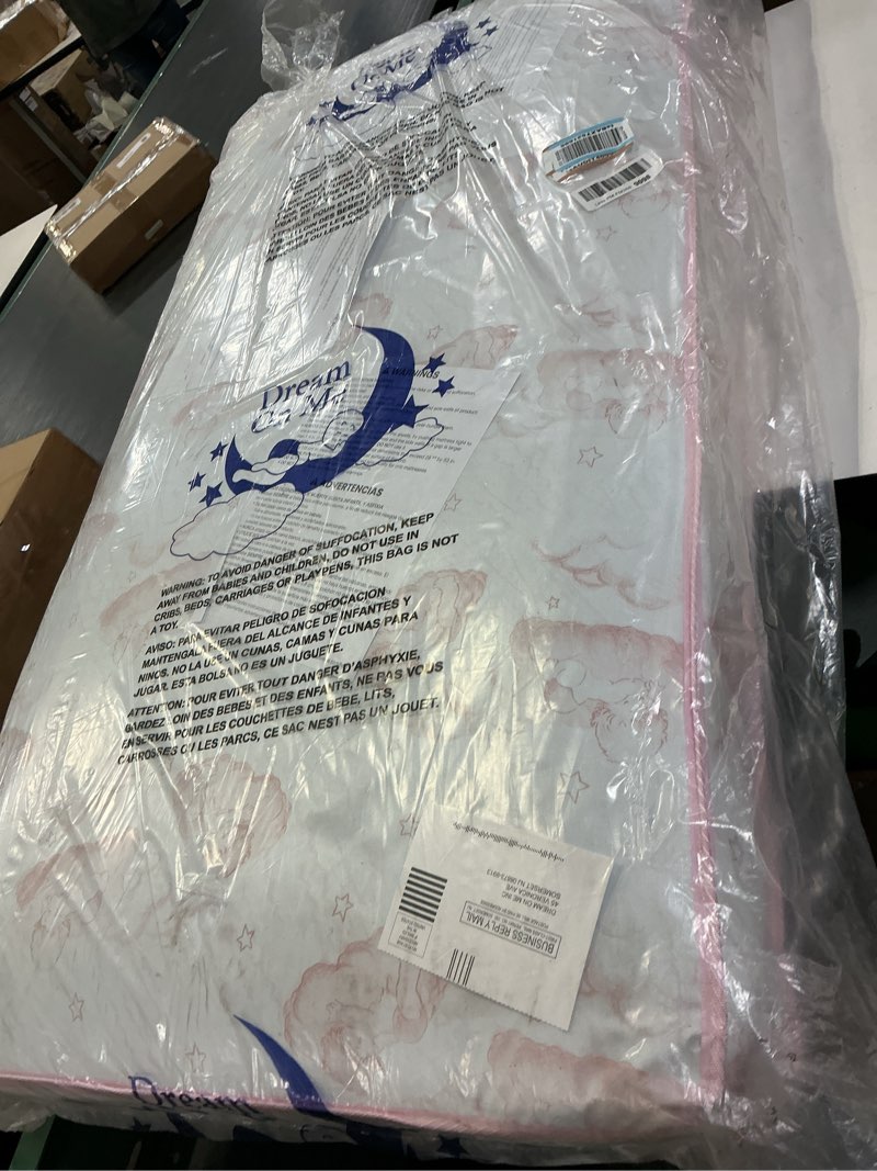 Condition photo showing Good Condition for ( diferente color ) Dream On Me Twilight 5” 88 Coil Inner Spring Crib & Toddler Mattress – Brown Cloud, Greenguard Gold & BSA Certified, Waterproof & Stain-Resistant Cover, Fits Standard Full-Size Cribs & Toddler Beds Brown Clouds Crib