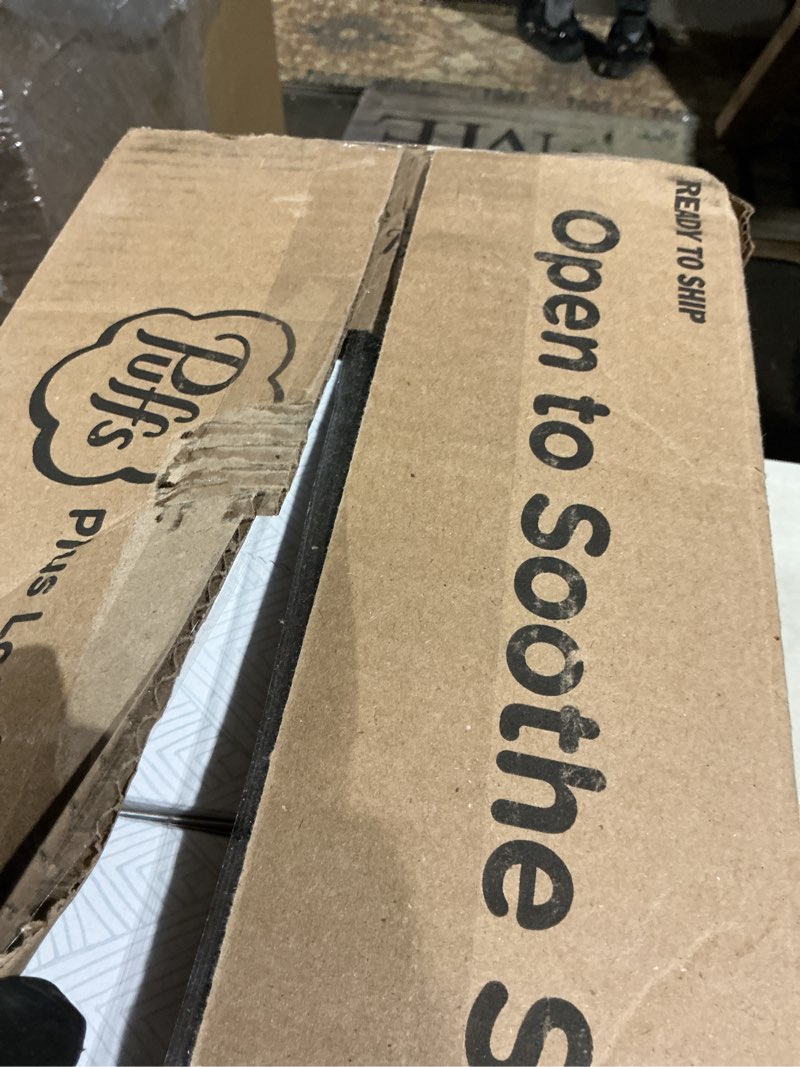 Condition photo showing Good Condition for Puffs Plus Lotion Facial Tissues, 8 Family Boxes, 124 Facial Tissues per Box, Allergies and Colds 124 Count (Pack of 8)