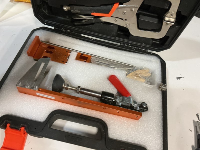 Condition photo showing Good Condition for vevor pocket hole jig kit, 34 pcs pocket hole jig system with 11" c-clamp, fixture, step drills, wrenches, drill stop rings, square drive bits, toolbox, adjustable, for diy carpentry projects update set-34 pcs