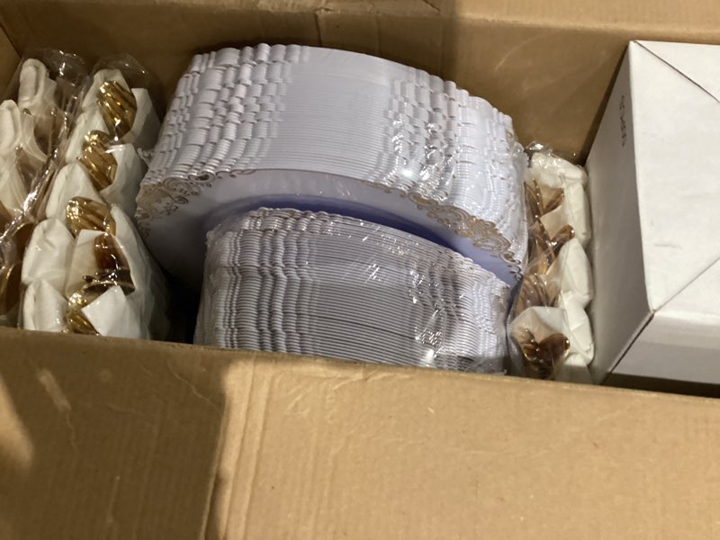 Condition photo showing Good Condition for Nervure 350PCS Gold Plastic Plates - Gold Plastic Dinnerware Sets for 50 Guests - 100 Disposable Plates, 150 Silverware, 50 Cups, 50 Napkins for Wedding & Party Gold 50