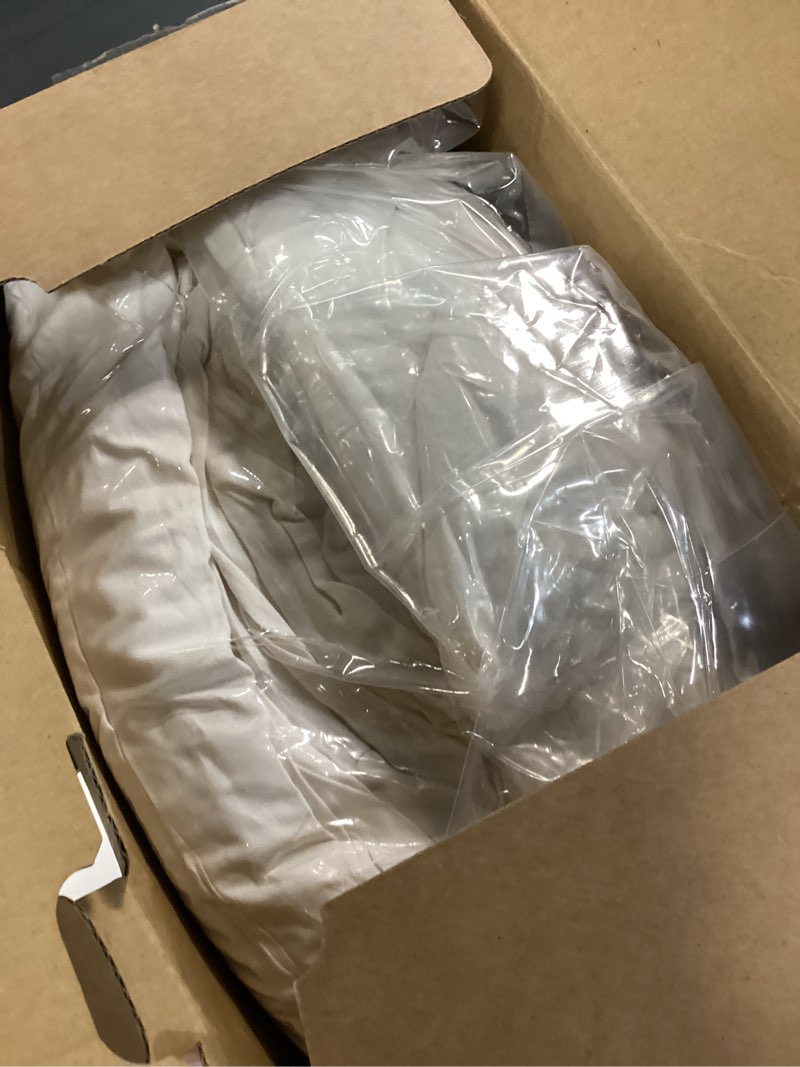Condition photo showing New/Like New for bedsure waffle comforter set queen, soft and breathable dark green bedding comforter set, 3 pieces, 1 waffle weave comforter (90"x90") and 2 pillowcases (20"x26") queen 04 - dark green