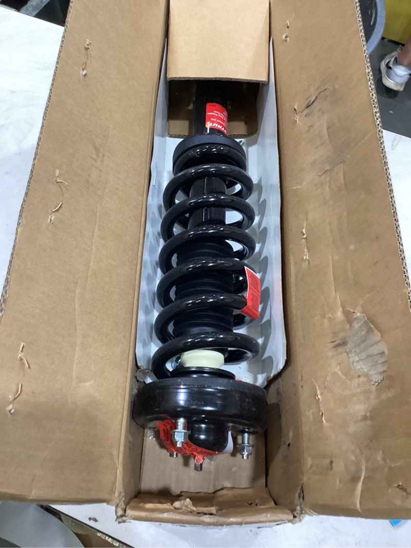 Condition photo showing Good Condition for monroe quick-strut 173032l suspension strut and coil spring assembly for ford f-150