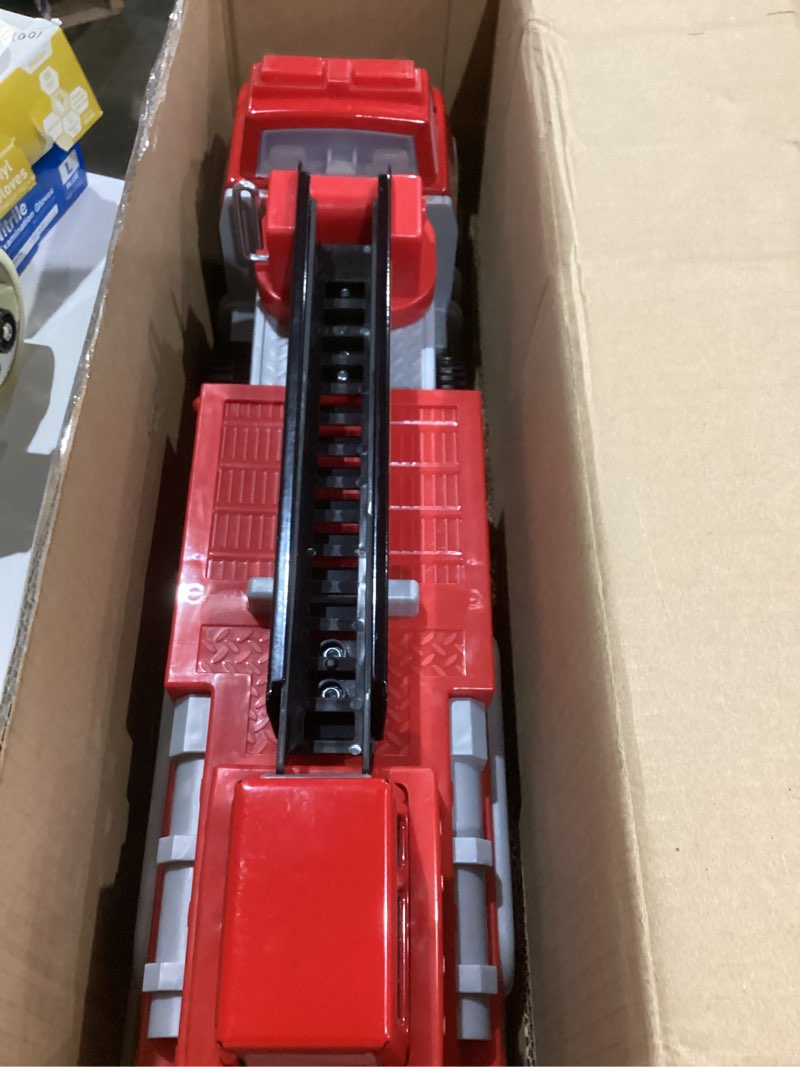 Condition photo showing Good Condition for Tonka Steel Classics Hook N’ Ladder Fire Truck – Made with Steel & Sturdy Plastic, Red Toy Construction Truck, Boys and Girls, Kids, Toddlers, Ages 3+