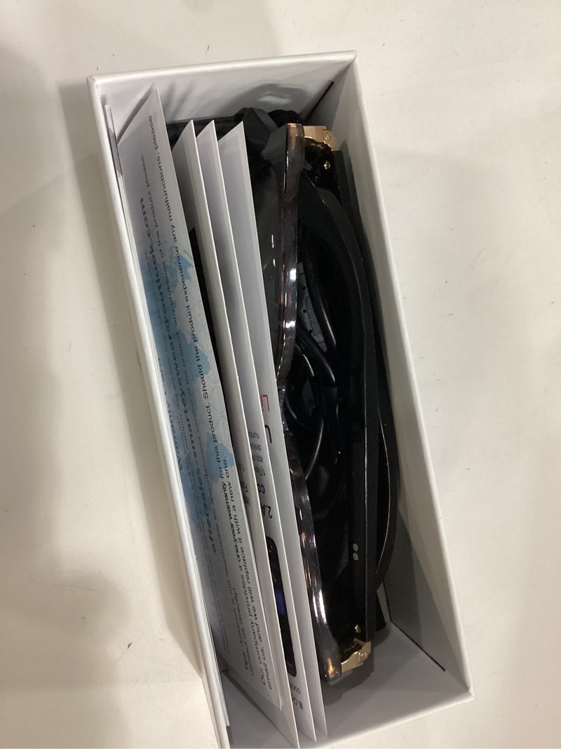 Condition photo showing Good Condition for AI Smart Glasses for Men & Women – Powered by ChatGPT, Real-Time Translation, Bluetooth Glasses with Photochromic Lens, Music & Hands-Free Calling, UV & Blue Light Protection, Thin Temples Tortoiseshell