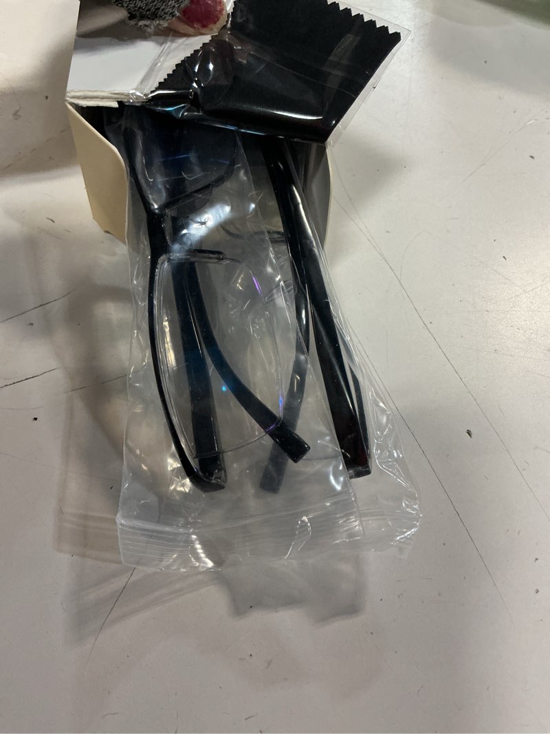 Condition photo showing Good Condition for gaoye 2.5 executive style reading glasses men - durable readers with blue light filtering- comfortable fit with tr90 frames 4black 2.5 x