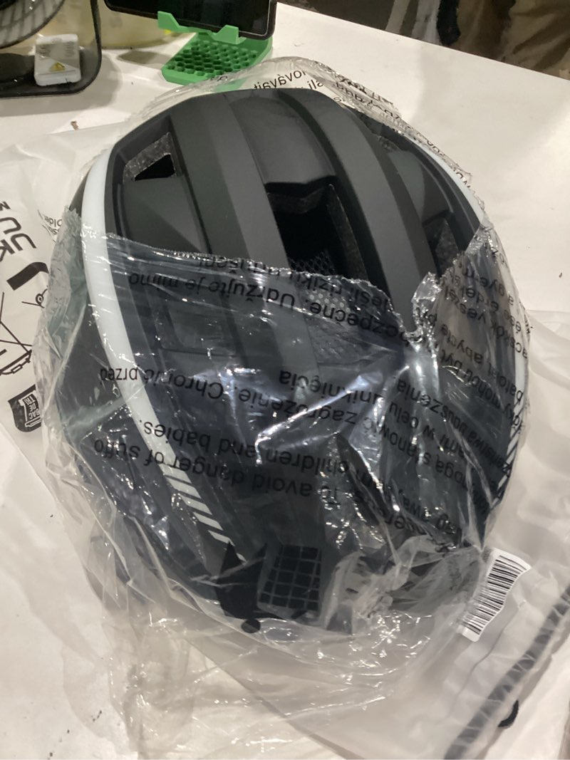 Condition photo showing Good Condition for victgoal bike helmet with usb rechargeable rear light detachable magnetic goggles removable sun visor mountain & road bicycle helmets for men women adult cycling helmets xl: 59-63 cm black white