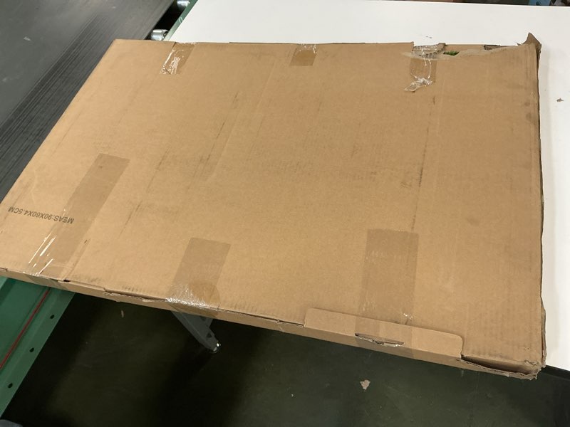 https://lotting-media.assets.bidfta.com/lotting_219ca245-bc3b-4adc-aee0-04aab75a1d04