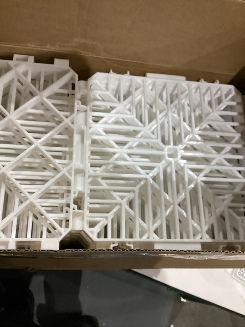 Condition photo showing Good Condition for 52-Pack Radiator Cover for Home - Safety Easy Snap Connection, No Tools Required (52-Pack)
