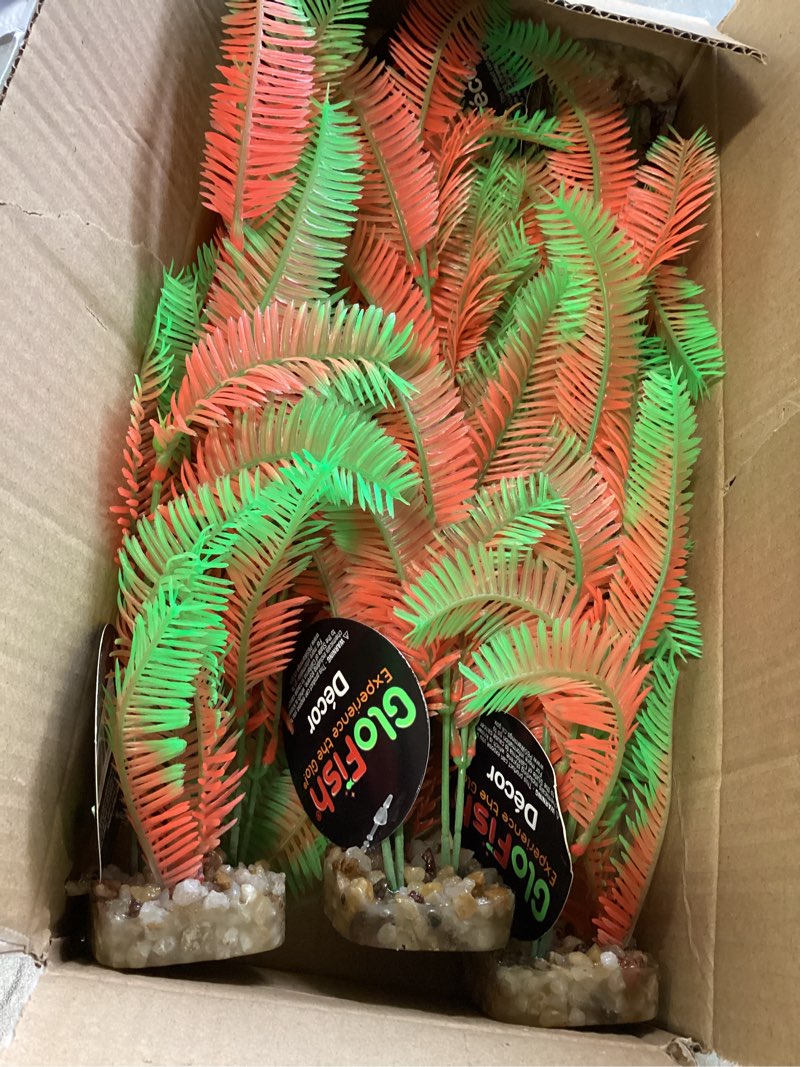 Condition photo showing New/Like New for GloFish Accessories Plants - Pack Of 6 Aquarium Decorations - Fish Tank Plants
