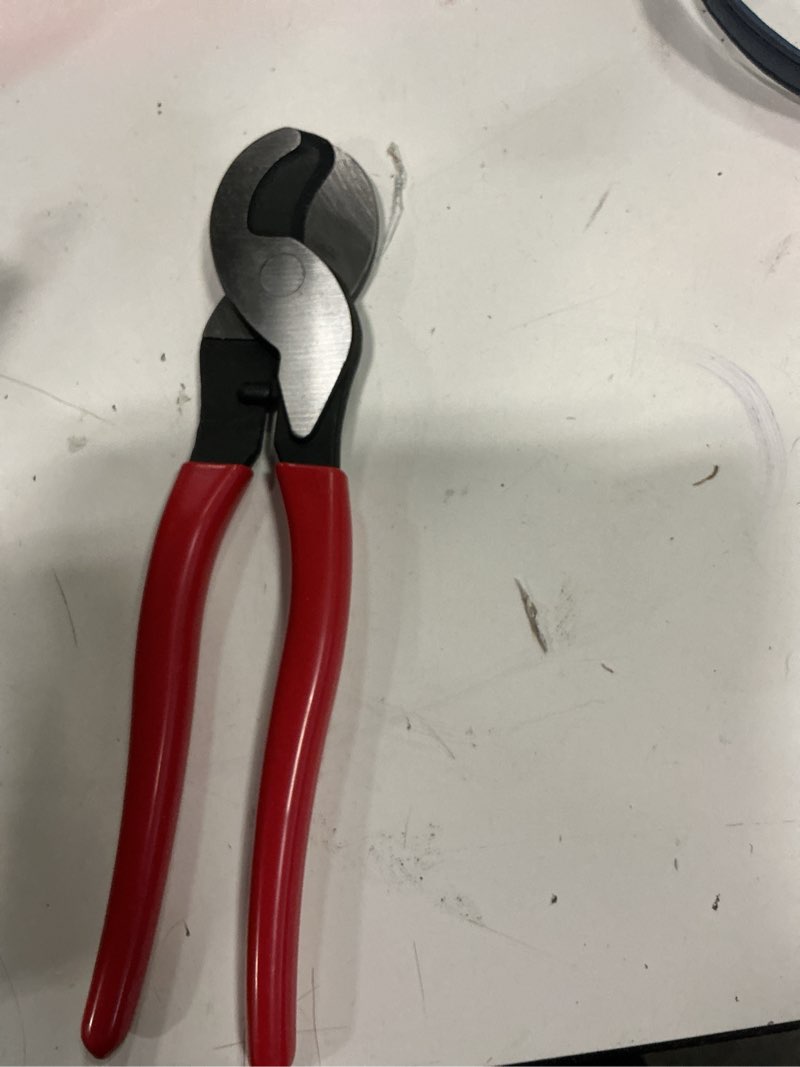 Condition photo showing Good Condition for tooleague 10 inches cable cutter,heavy duty cable cutting plier, red