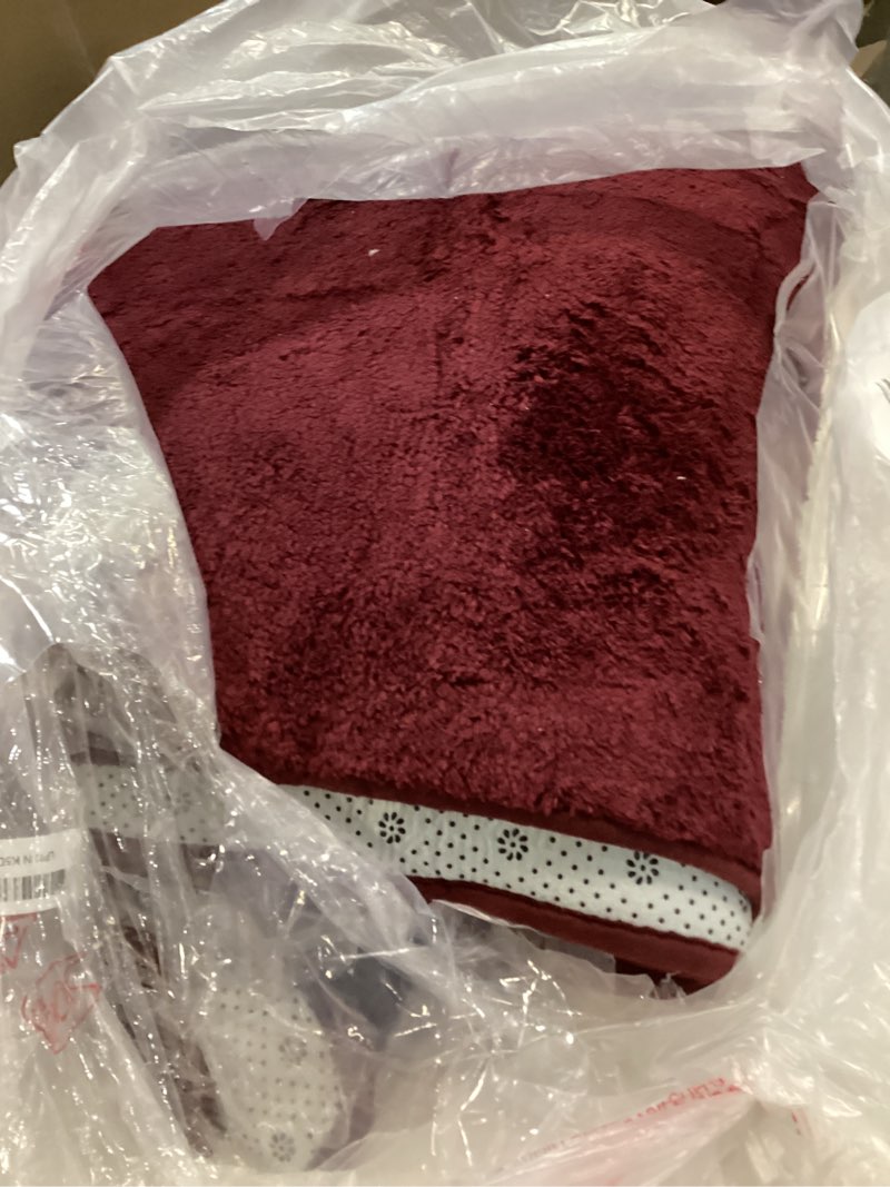 Condition photo showing As Is for Nuttumico Modern Soft Area Rugs Memory-Foam Bedroom Carpet, 5x7 Feet Burgundy Red Carpet for Boys Girls Living Room, Dorm Nursery Decor, Soft and Machine-Washable 5' x 7' (Rectangular) Burgundy Red