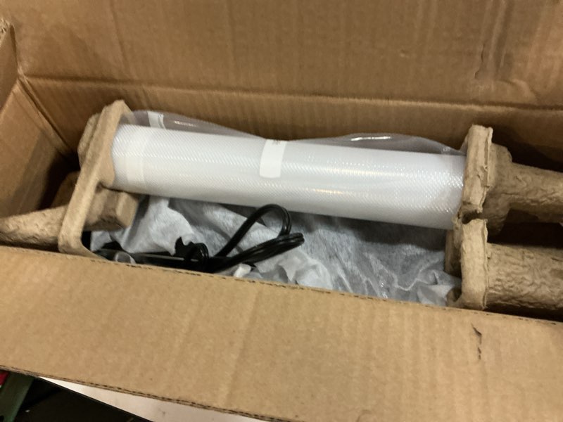 Condition photo showing Good Condition for FOUR UNCLES 500cc Fluid Extractor & Fill Pump for Automotive Use - Oil Syringe with a 28" Hose & Two 12" Extension Tubes for Easy Oil Change
