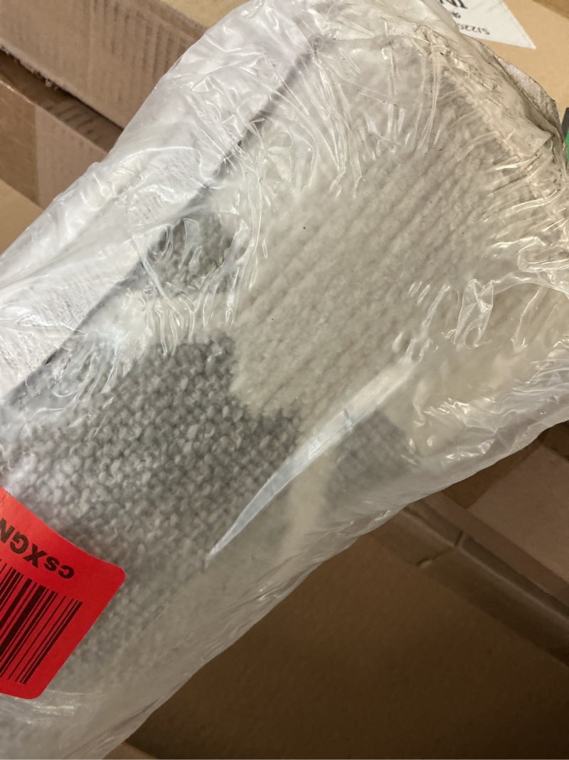 Condition photo showing Good Condition for nuLOOM 5' x 8' Versa Collection Reversible Area Rug, Machine Washable, Stain-Resistant, Easy Storage, Oeko-TEX Certified, Amiyah Light Grey Amiyah Light Grey 5' x 8' (Rectangular)