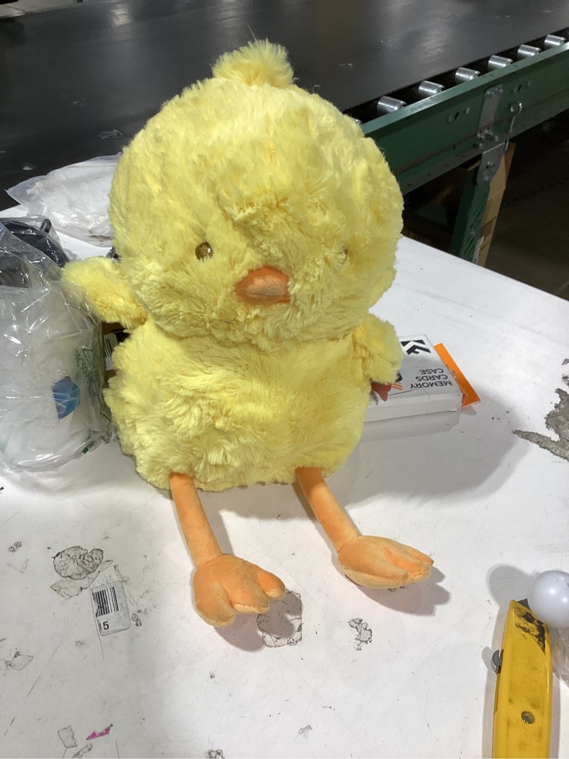 Condition photo showing Good Condition for similar product aurora world rolly pet - 5\" chickadee chick, yellow