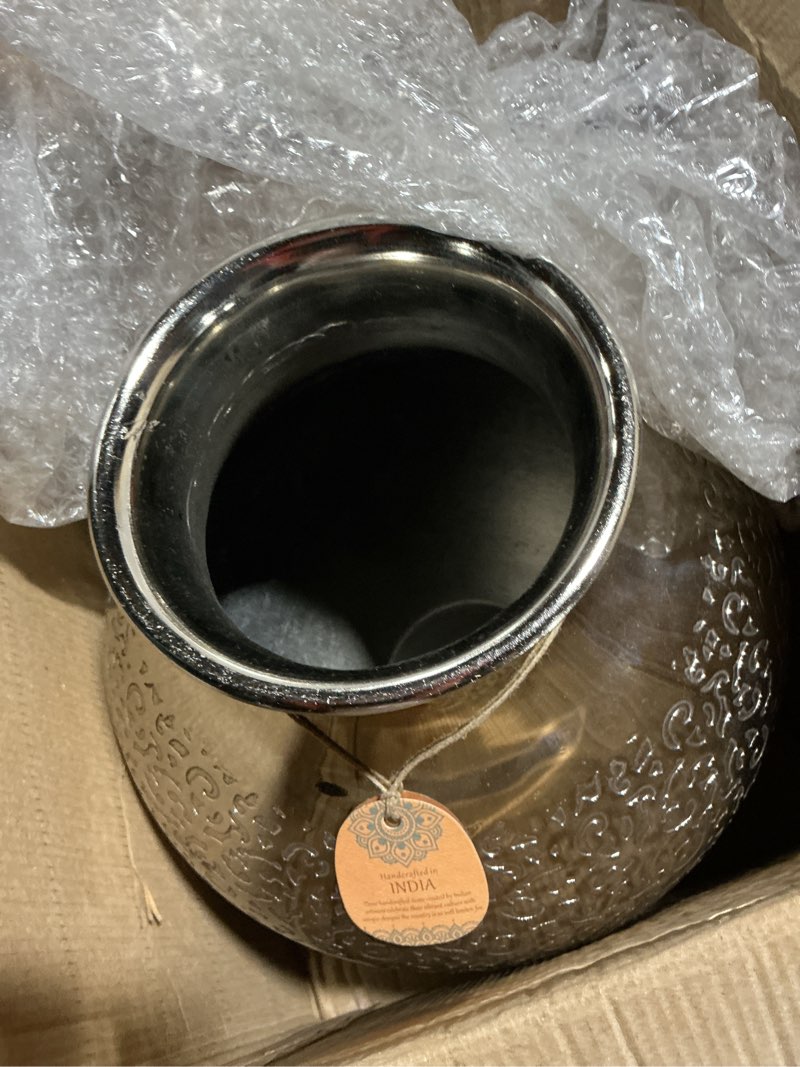 Condition photo showing Good Condition for Deco 79 Aluminum Metal Decorative Vase Round Engraved Centerpiece Vase, Flower Vase for Home Decoration 12" x 12" x 13", Silver 12" x 12" x 13" 12" X 12" X 13"