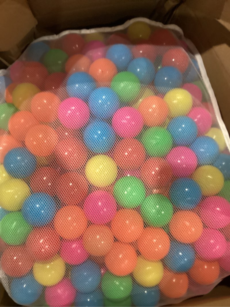 Condition photo showing Good Condition for Amazon Basics BPA Free Crush-Proof Plastic Ball, Pit Balls with Storage Bag, for Toddlers Kids 12+ Months Play, Pack of 1000 Balls, 6 Bright Colors 1,000 Balls Bright Colors