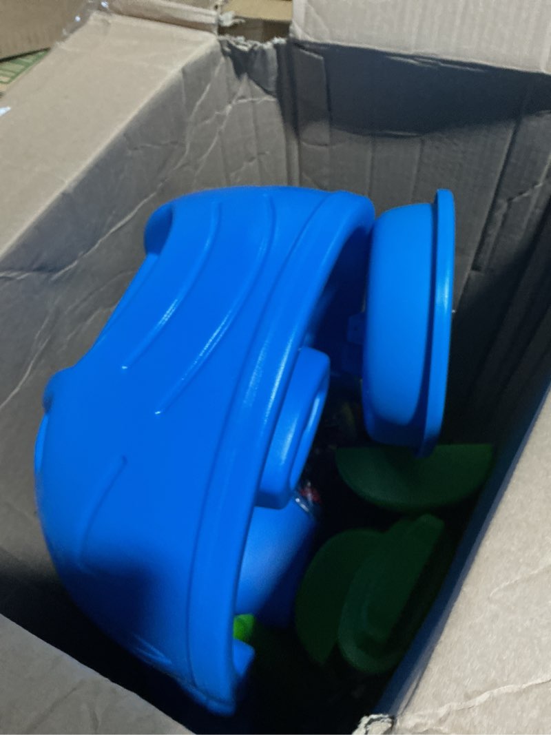 Condition photo showing Good Condition for Step2 Rain Showers Splash Pond Water Table, Kids Water and Sand Activity Sensory Playset, Summer Outdoor Toys, 13 Piece Water Toy Accessories, For Toddlers 1.5+ Years Old, Blue & Green