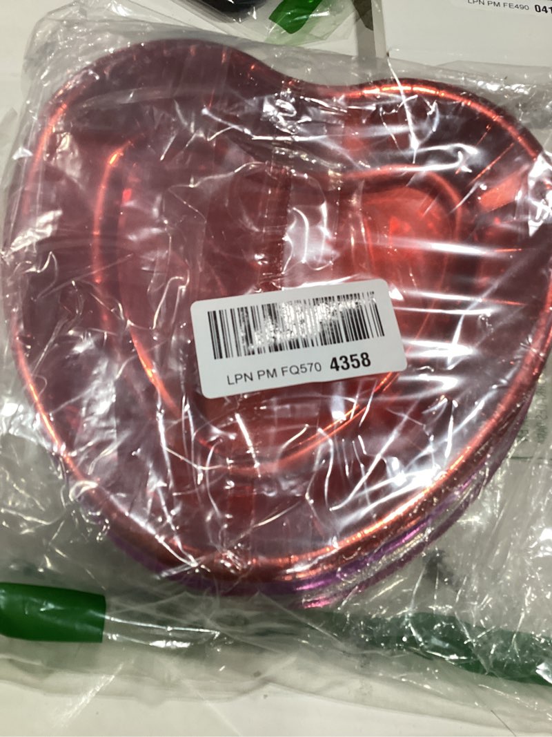 Condition photo showing Good Condition for Winoo Design Valentines Plates - 50 PK - Heart Plates Paper Heart Shaped Plates for Valentines Day Decor Valentines Decorations Valentine Party Supplies valentines day table decor