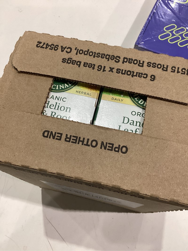 Condition photo showing Good Condition for Dandelion leaf and root