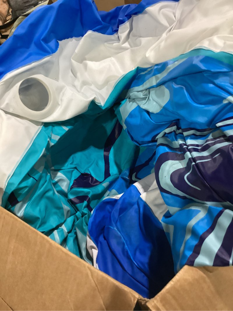 Condition photo showing Good Condition for big outdoor inflatable