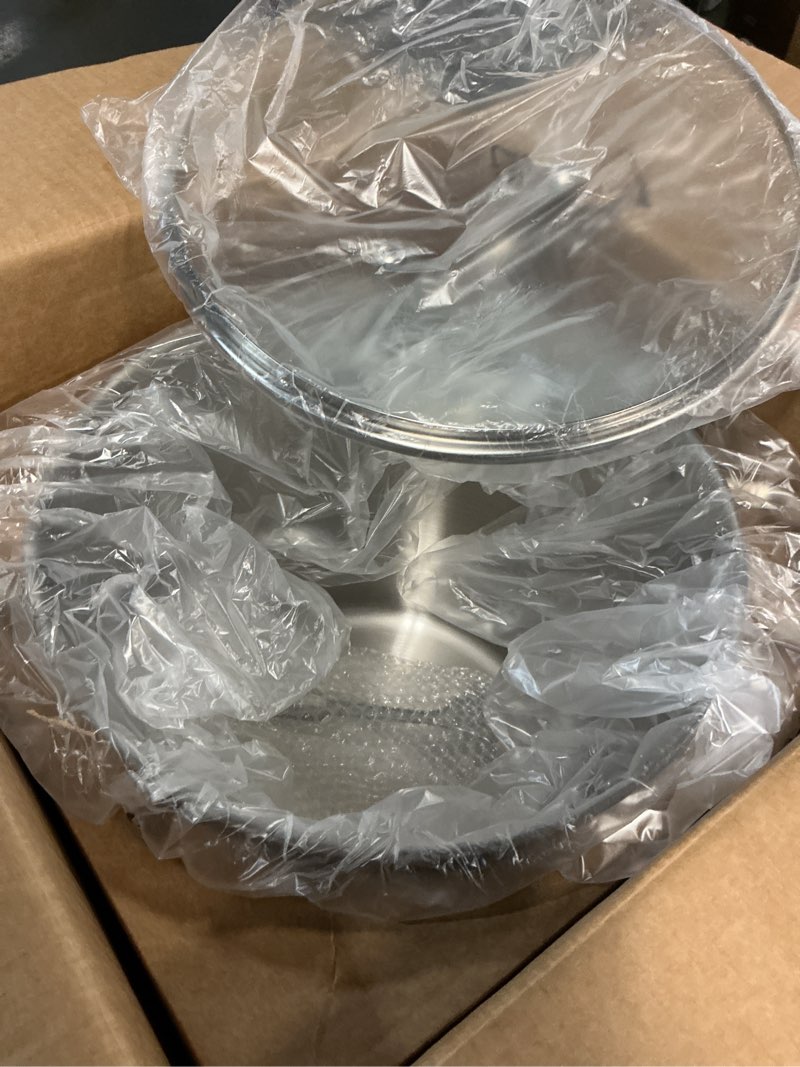 Condition photo showing Good Condition for HOMICHEF LARGE STOCK POT 24 Quart With Lid - Nickel Free Stainless Steel Cookware Stockpot 24 Quart - Healthy Cookware Polished Stockpots - Heavy Duty Induction Pot Soup Pot With Lid 24 Quart Mirror Polished Stainless Steel