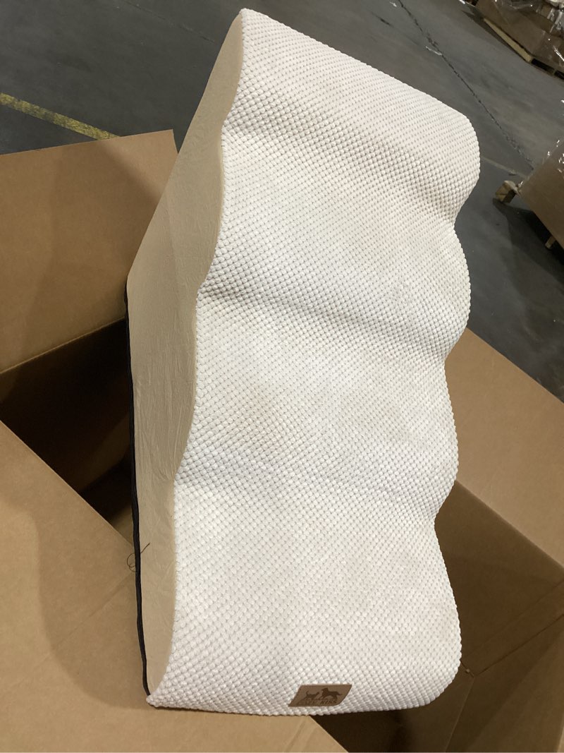 Dog Stairs Ramp Sturdy Nonslip Bottom 4 Steps Dog Stairs for Cats Dogs Couch brown 