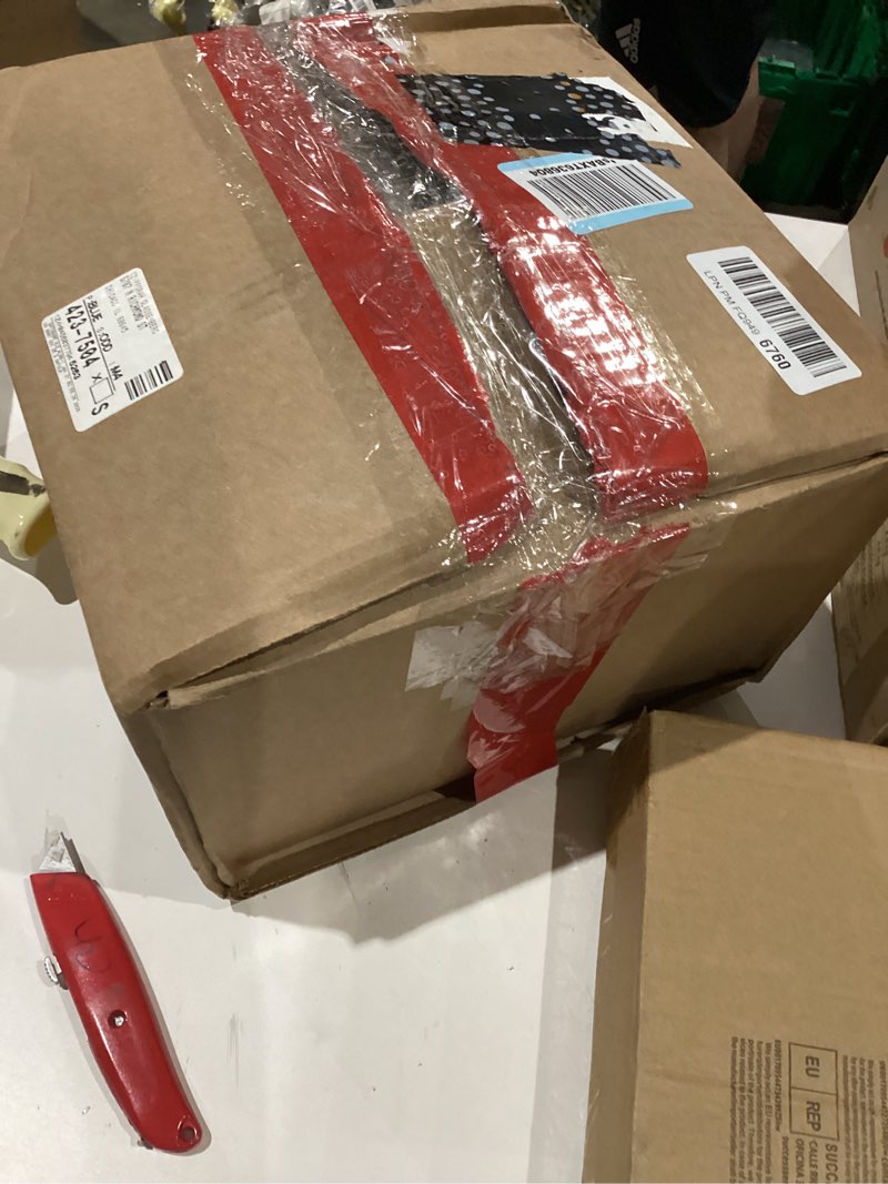 Condition photo showing As Is for Winco PC Square Storage Container, 8quart,Clear, Medium