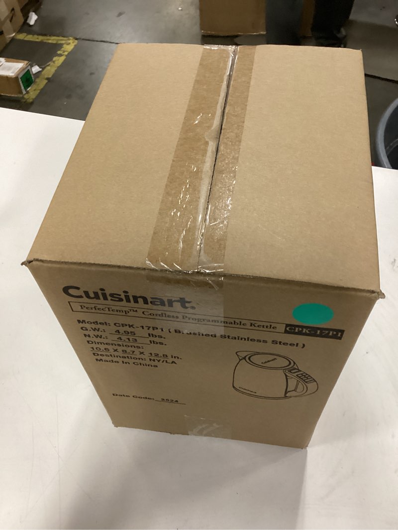 Cuisinart PerfecTemp 1.7-Liter Electric Kettle, Cordless Electric Tea Kettle, 1500W for Fast Heat-Up, 6 Preset Temperatures, 30-Minute Keep Warm, Stay Cool Nonslip Handle, CPK-17P1