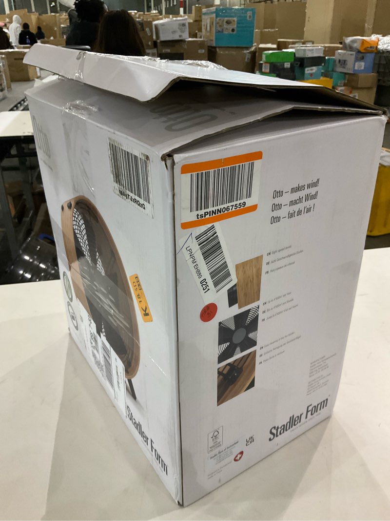 Condition photo showing As Is for Stadler Form fan Otto, made of bamboo, with 8 speeds, ideal in summer and suitable for the bedroom, living room and office, easy to clean, 50 watts