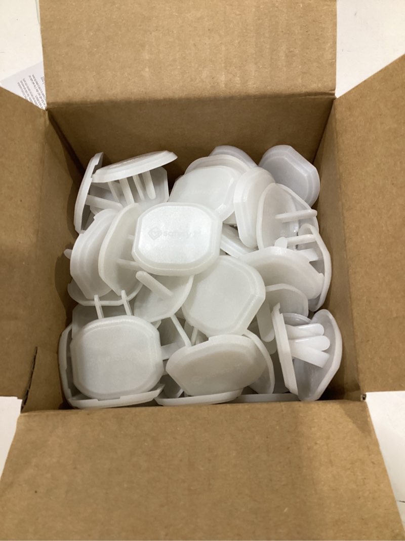 Condition photo showing Good Condition for Safety 1st Electrical Outlet Baby Proof Covers, Secure Outlet Plugs, Baby Proofing, 72 Pack
