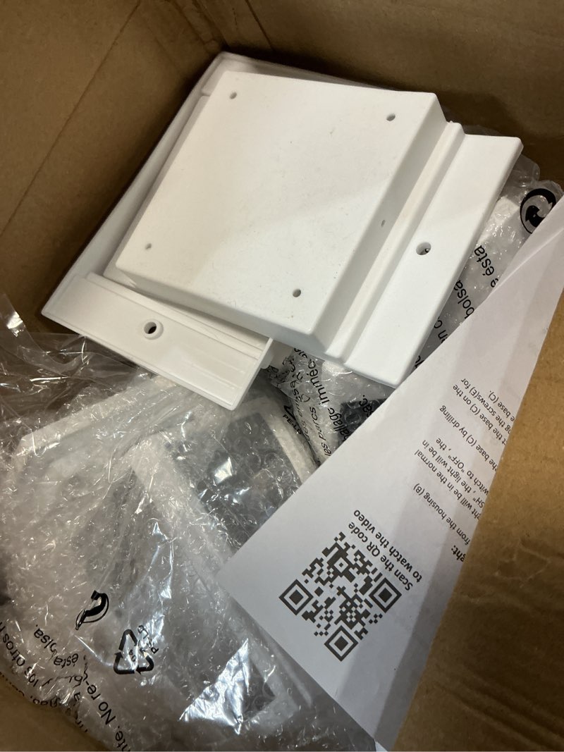 Condition photo showing Good Condition for dynaming 2 pack solar flame post lights outdoor, solar powered lamps fence post cap lights, flickering flame led lantern waterproof for garden deck patio, fit 4x4, 5x5 or 6x6 wooden posts, white shell white 2 pack