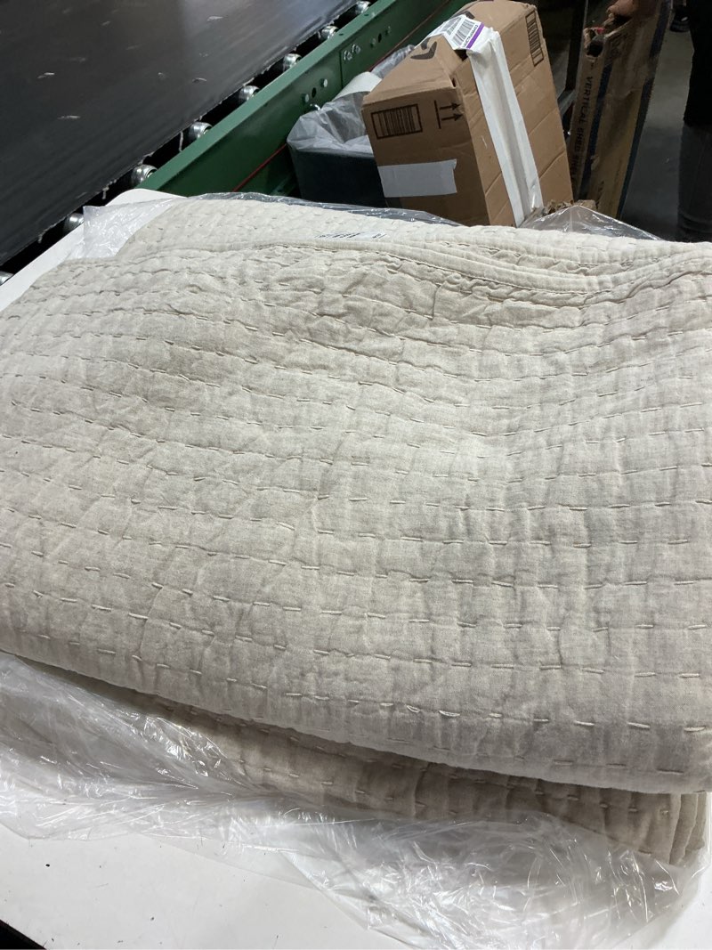 Condition photo showing Good Condition for quince european linen cotton stitch quilt set 108”x92” sand