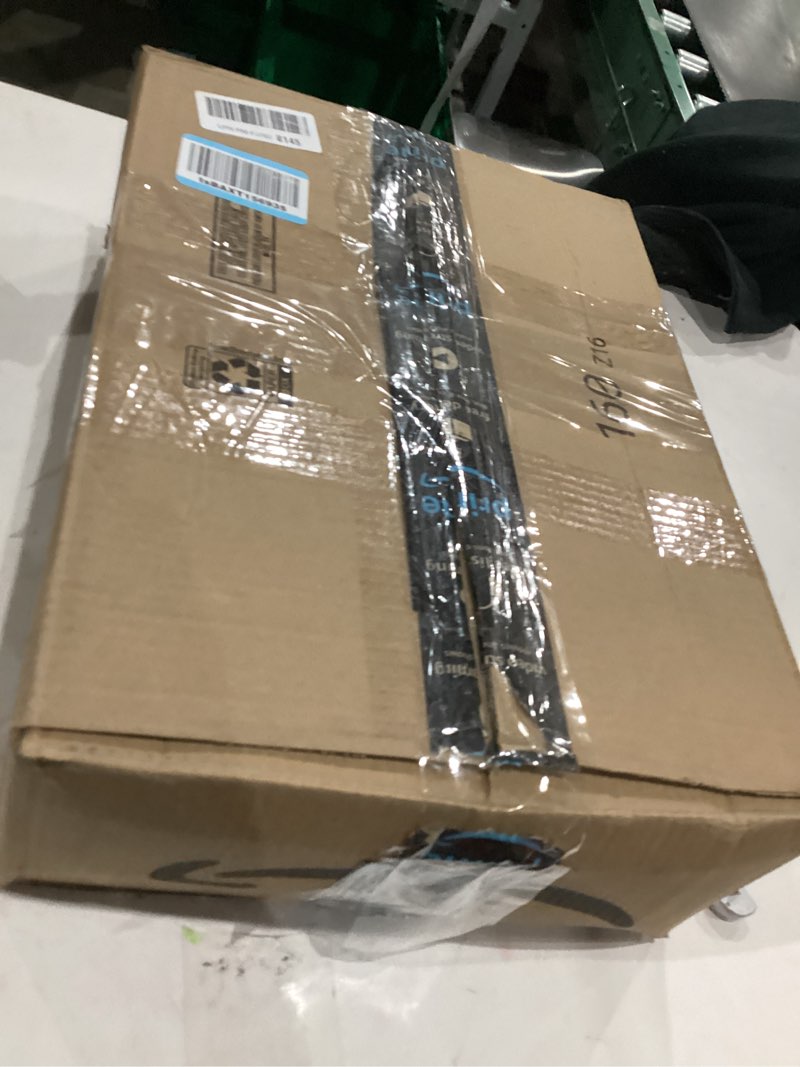 Condition photo showing New/Like New for Blue bedding