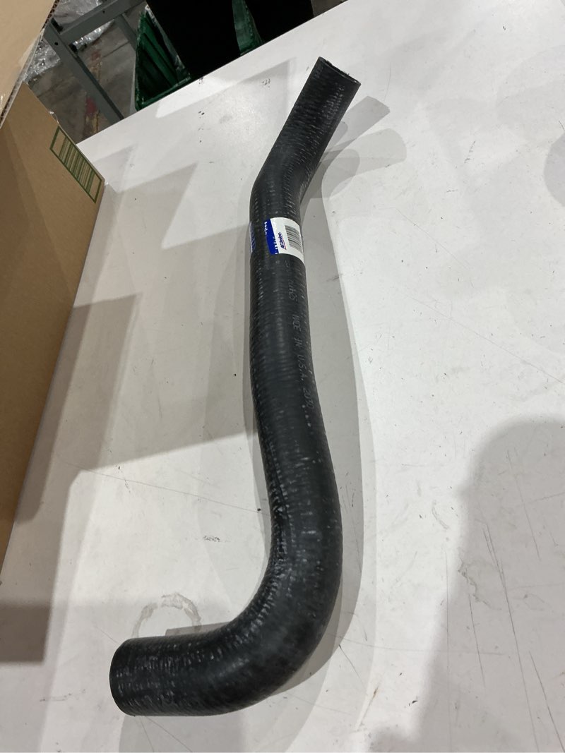 Condition photo showing Good Condition for acdelco gold 24458l molded upper radiator hose