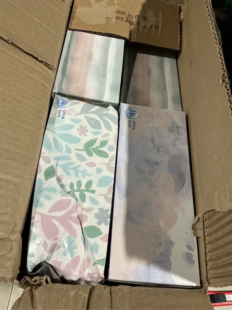 Condition photo showing Good Condition for Puffs Ultra Soft Facial Tissues, 1 Family Size Box, 124 Facial Tissues Per Box 124 Count (Pack of 1)