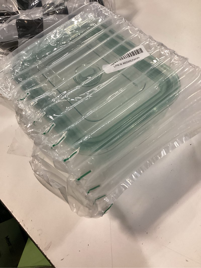 Condition photo showing New/Like New for 12 Cups/ 100 oz Large Glass Food Storage Baking Container with Lid - For Baking, Roasting, Storing Food, Vegetables, Fruits