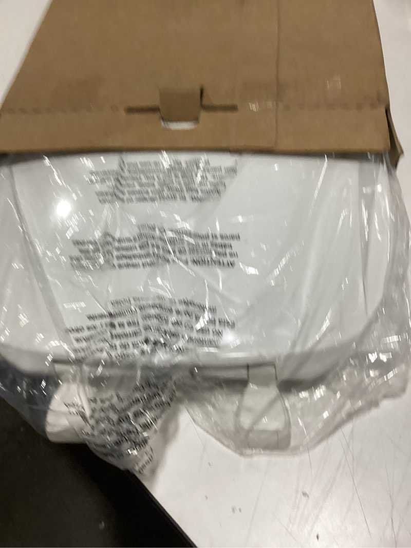 Condition photo showing Good Condition for Centoco Round Toilet Seat, Residential or Light Weight Commercial, Open Front with Cover, Plastic, Made in the USA, DSAMAZ22-001, White Open Front / Made in the USA Round White