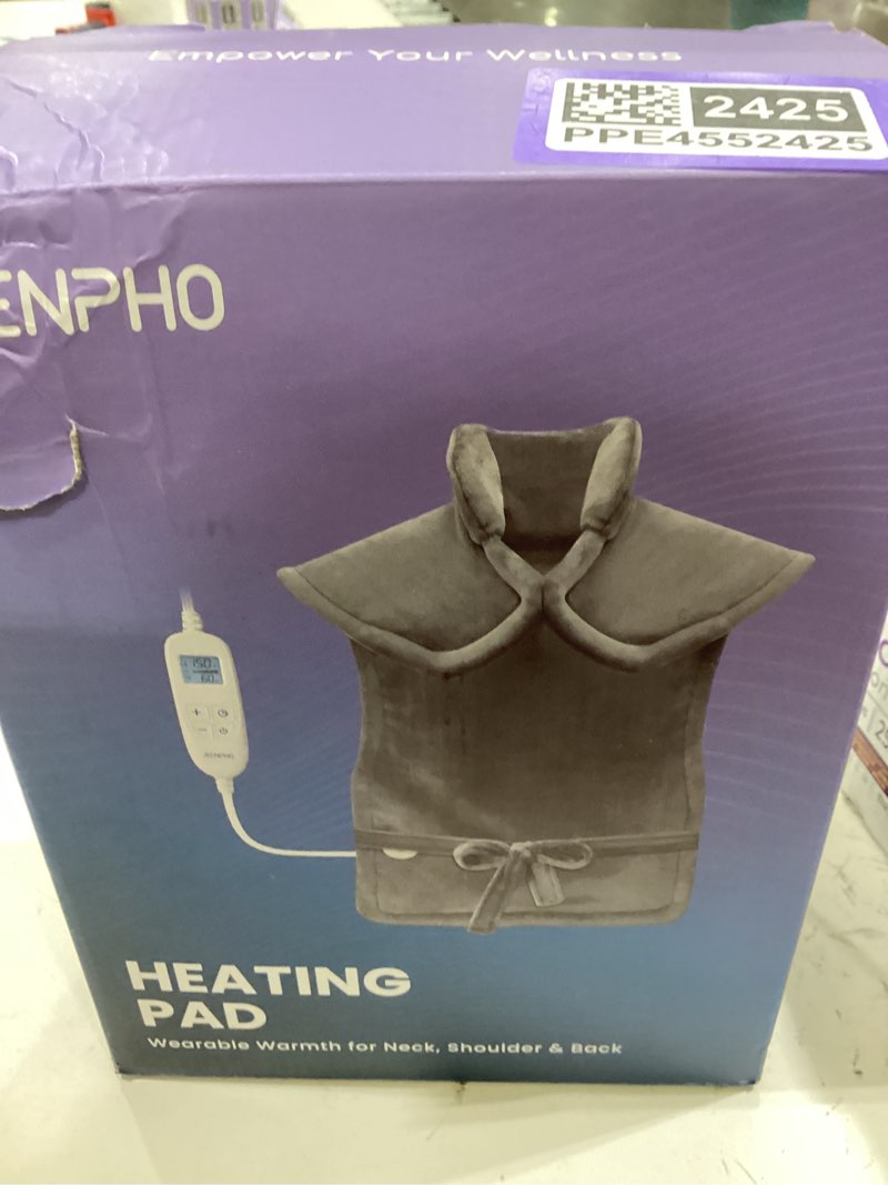 Condition photo showing New/Like New for Heating pad