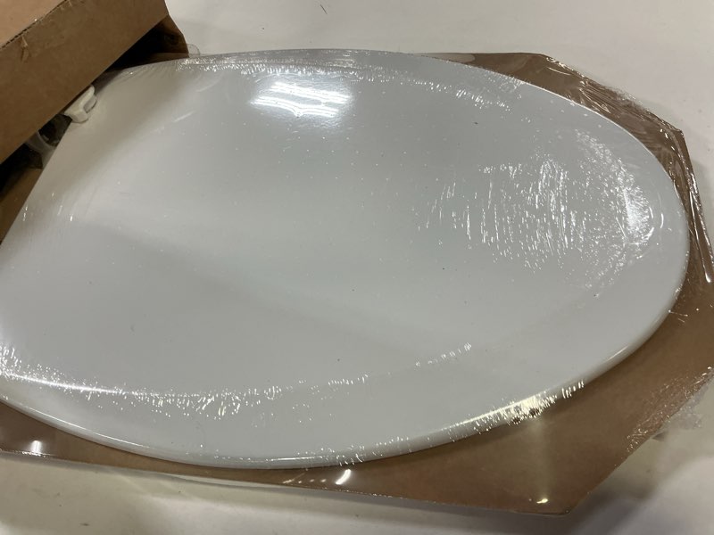 Condition photo showing Good Condition for Bemis 1500EC 390 Lift-Off Wood Elongated Toilet Seat, Cotton White (Pack of 1)