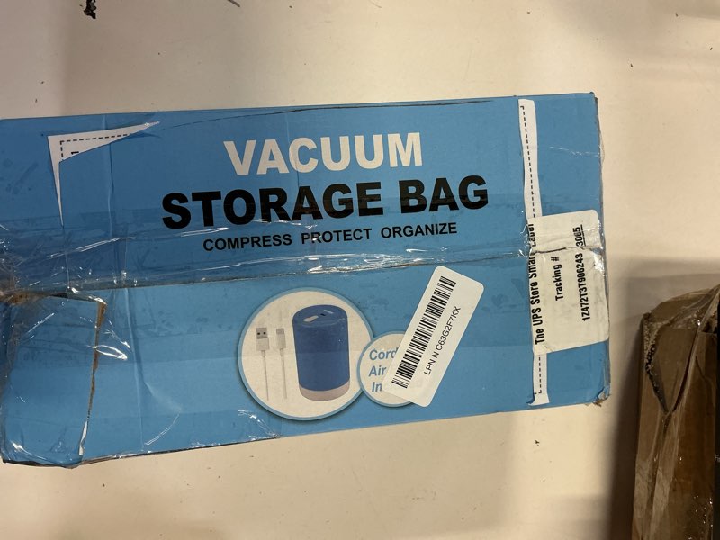 Condition photo showing Good Condition for cozy essential 12 pack travel vacuum storage bags with rechargeable wireless electric pump for luggage, suitcase, carry-on size vacuum seal compression space saver bags for clothes and clothing travel 12 pack-e