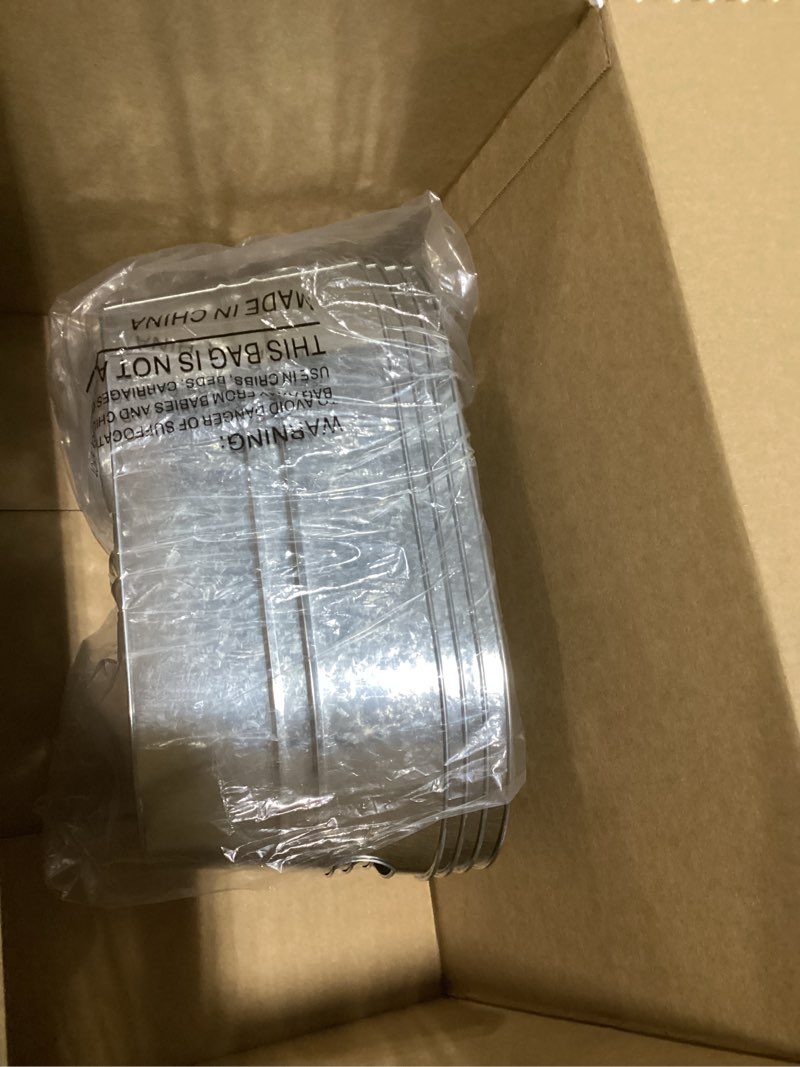 Condition photo showing Good Condition for 4 pack 3 gallon galvanized tub, ice buckets for parties, beverage tubs for parties, metal drink buck