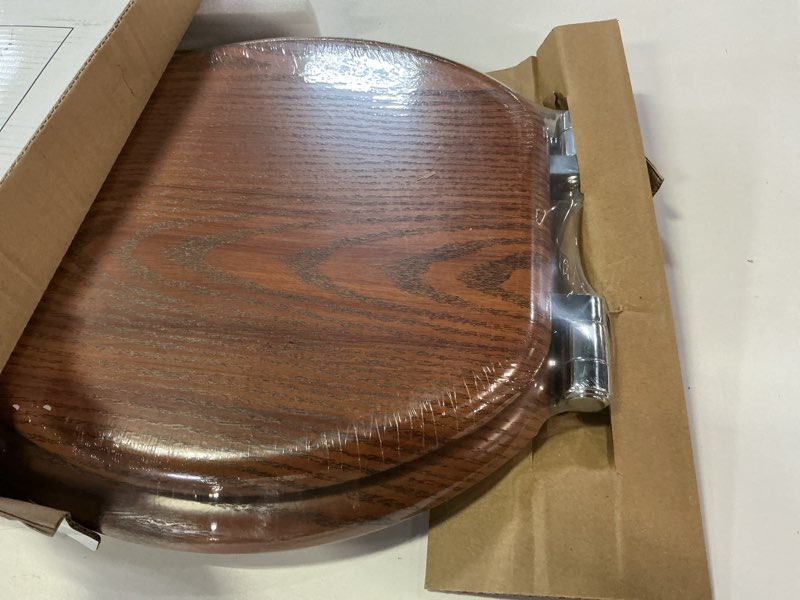 Condition photo showing Good Condition for Round Toilet Seat Molded Wood Toilet Seat with Quietly Close and Quick Release Hinges, Easy to Install also Easy to Clean by Angol Shiold (Round, Brownish Red) Round - Metal Hinge Brownish Red