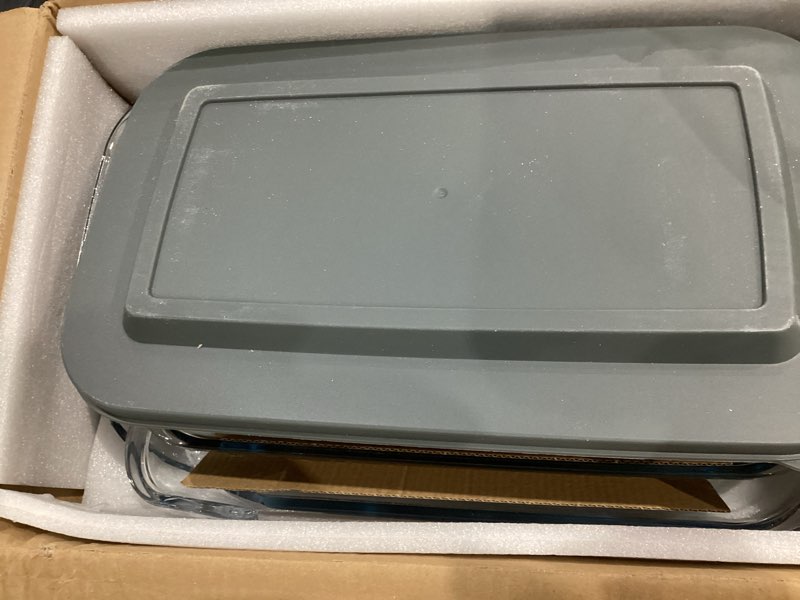 Condition photo showing Good Condition for 8-Piece Deep Glass Baking Dish Set with Plastic lids,Rectangular Glass Bakeware Set with Lids, Baking Pans for Lasagna, Leftovers, Cooking, Kitchen, Freezer-to-Oven and Dishwasher, Gray