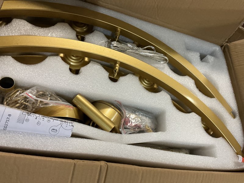 Condition photo showing Good Condition for gold wagon wheel chandelier 40-inch 16-light,extra large circle rustic farmhouse light fixture,round metal chandeliers for foyer entryway dining room living room high ceilings (e12 base) e12-40"-16 lights