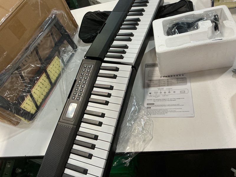Condition photo showing As Is for compact 61 key keyboard piano for kids children w/dual power modes, teaching mode, midi/bluetooth, 200 tones/rhythms, 80 demos, fill-in, velocity sustain vibrato dual key key drum sync chord