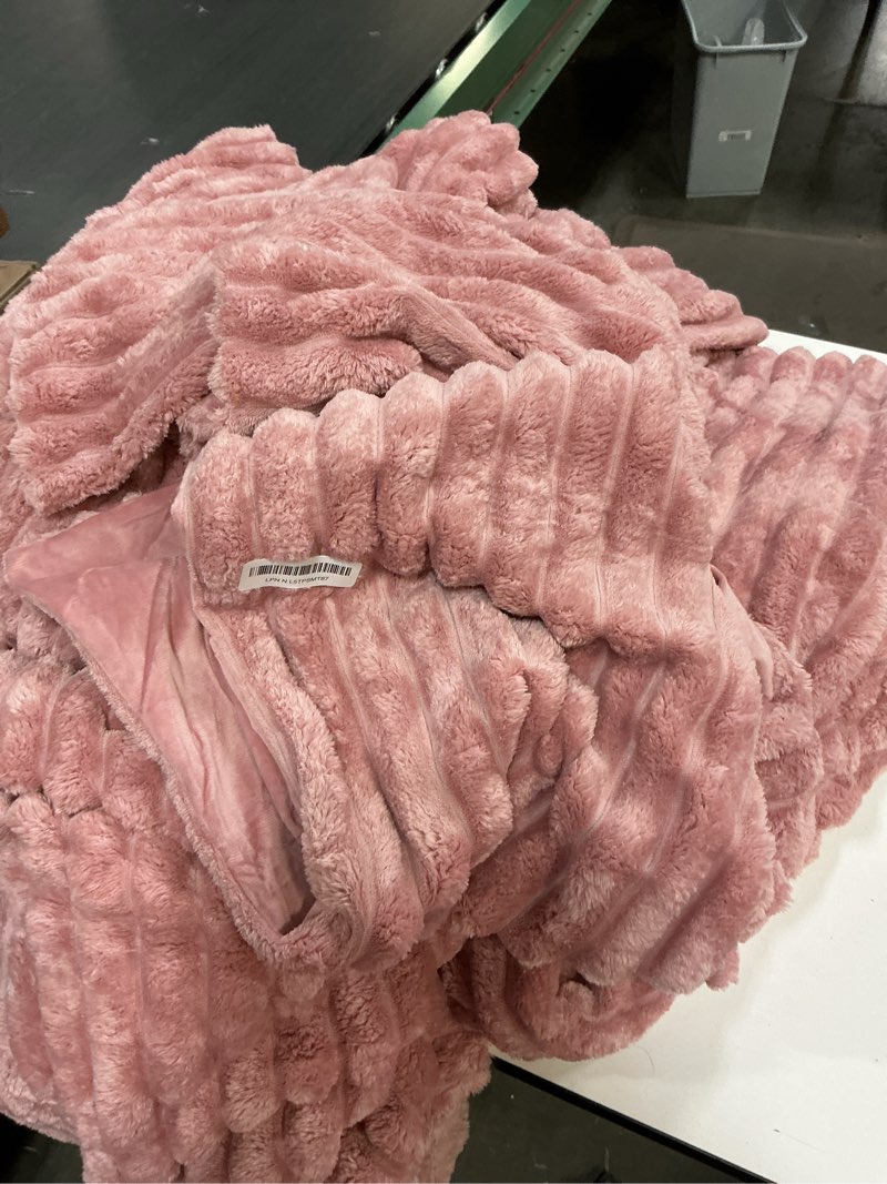 Condition photo showing As Is for BEDELITE Fleece King Comforter Set -Super Soft & Warm Fluffy Dusty Pink Bedding, Luxury Fuzzy Heavy Bed Set for Winter with 2 Pillow Cases Dusty Pink King