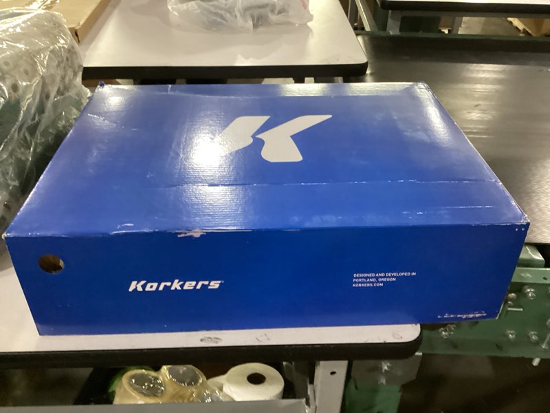Condition photo showing New/Like New for korkers size 13 snow boots